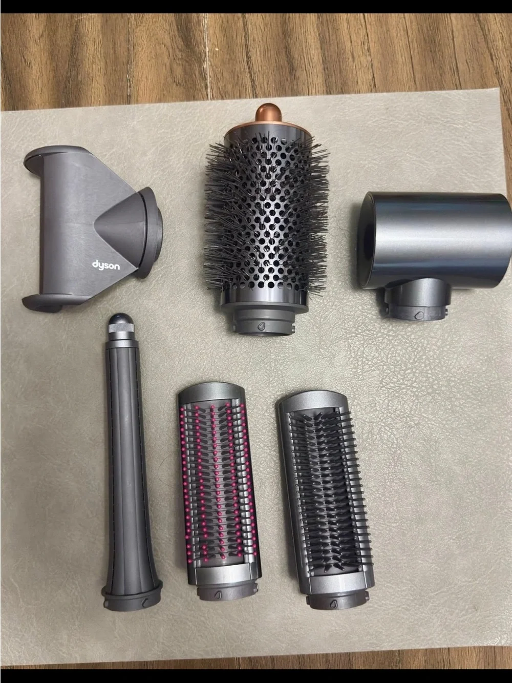 Dyson Hair Styling Attachment Set for airwrap– Gray with pink Accent